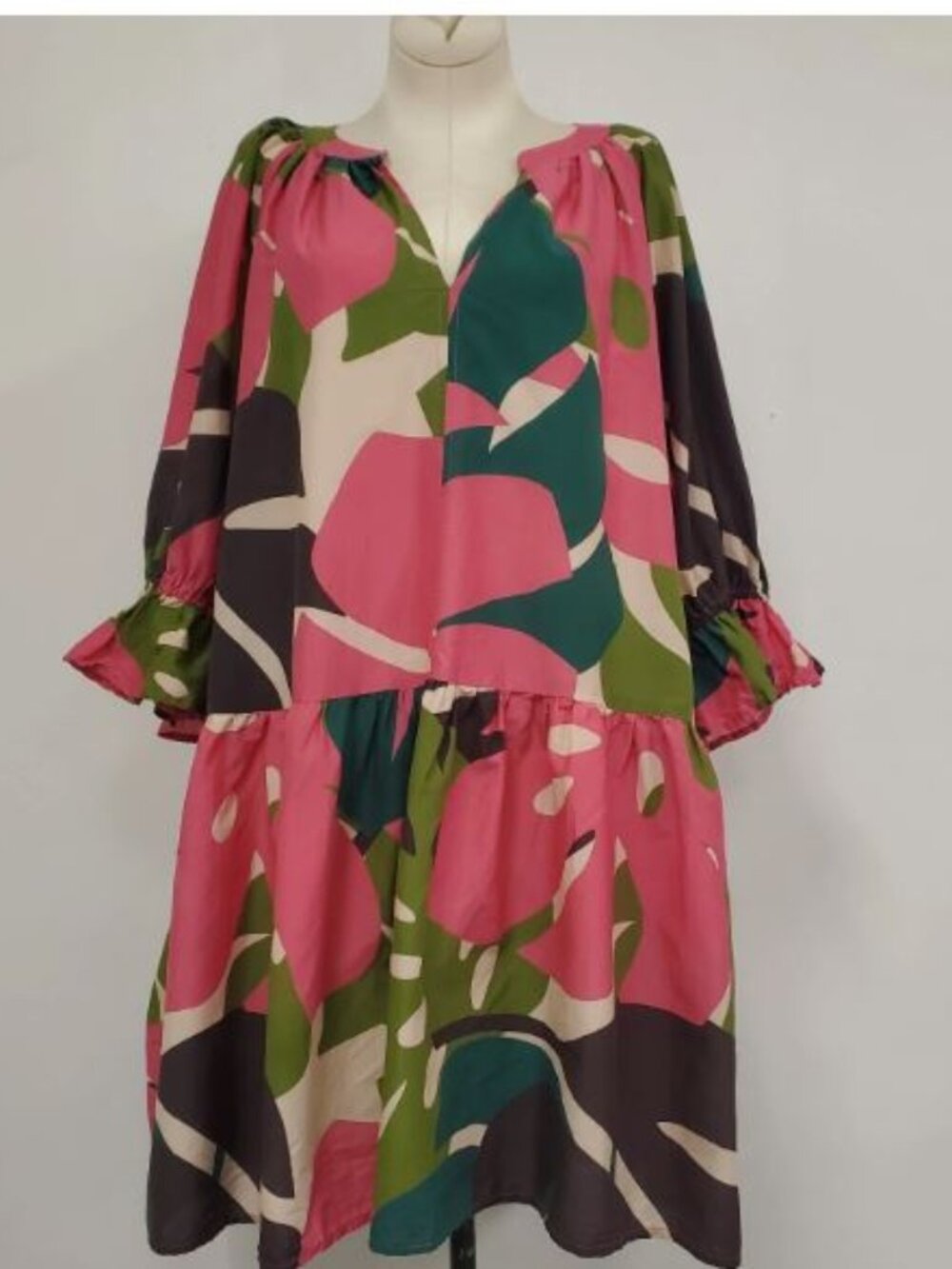 Velvet Graham Spencer Anthropologi Tracy Silk Dress Pink Medium Tropical Cruise - Picture 2 of 8